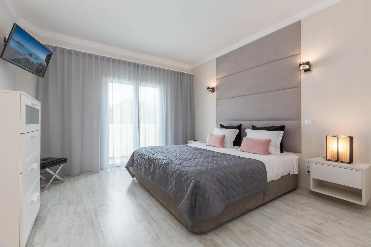 D_Loft Sea And Golf Villa Albufeira 0*,  Portugal